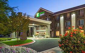 Holiday Inn Express Lancaster